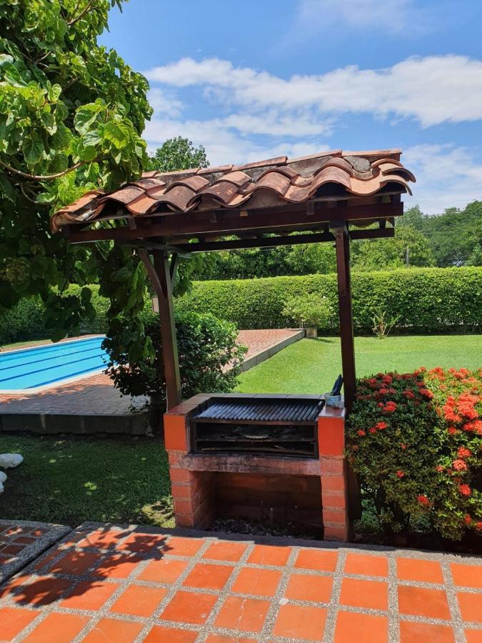Finca Hacienda El Castillo Santa Fe De Antioquia Luaran gambar